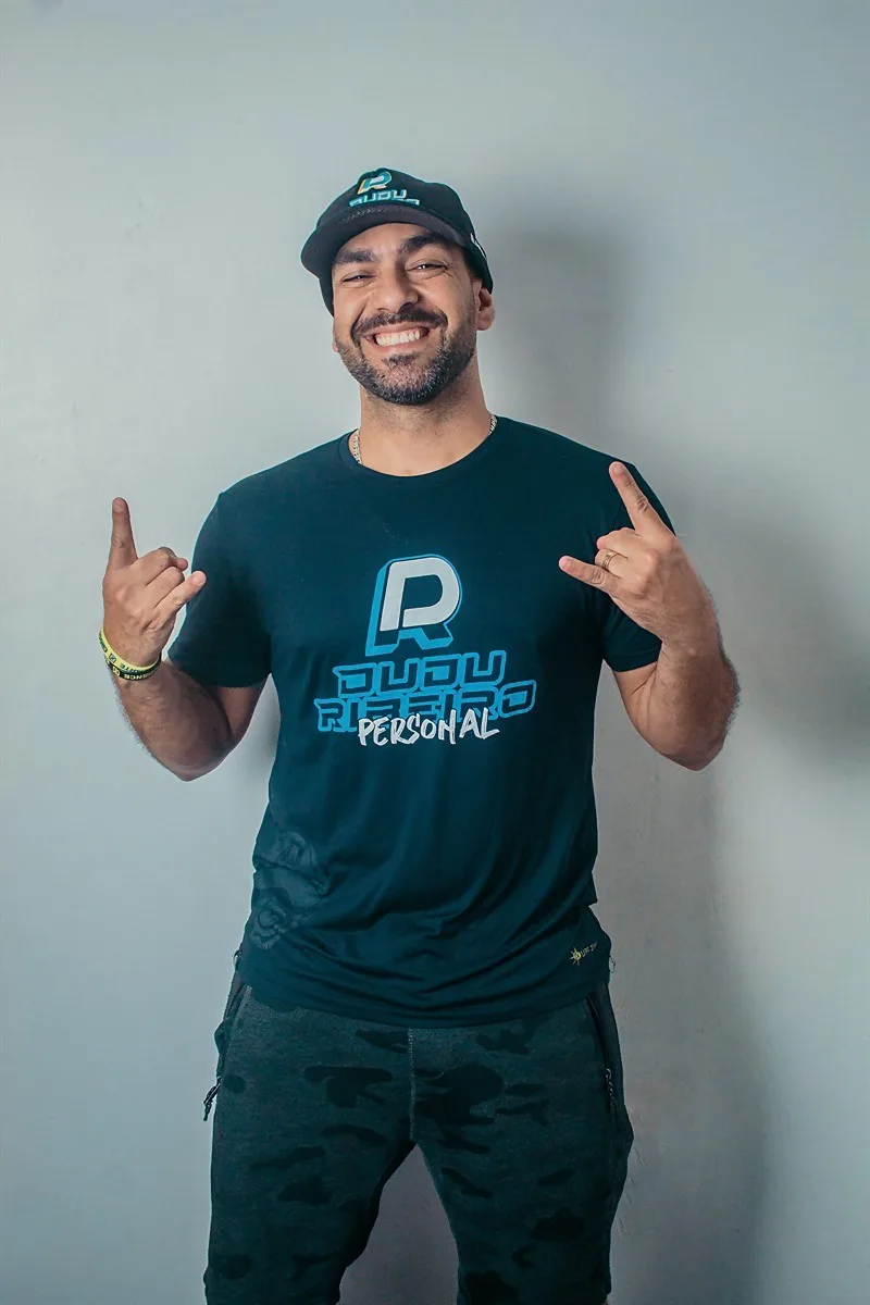 Foto de Dudu Ribeiro, participante da Mesa Redonda e Painel Empreendedor do AXYOR